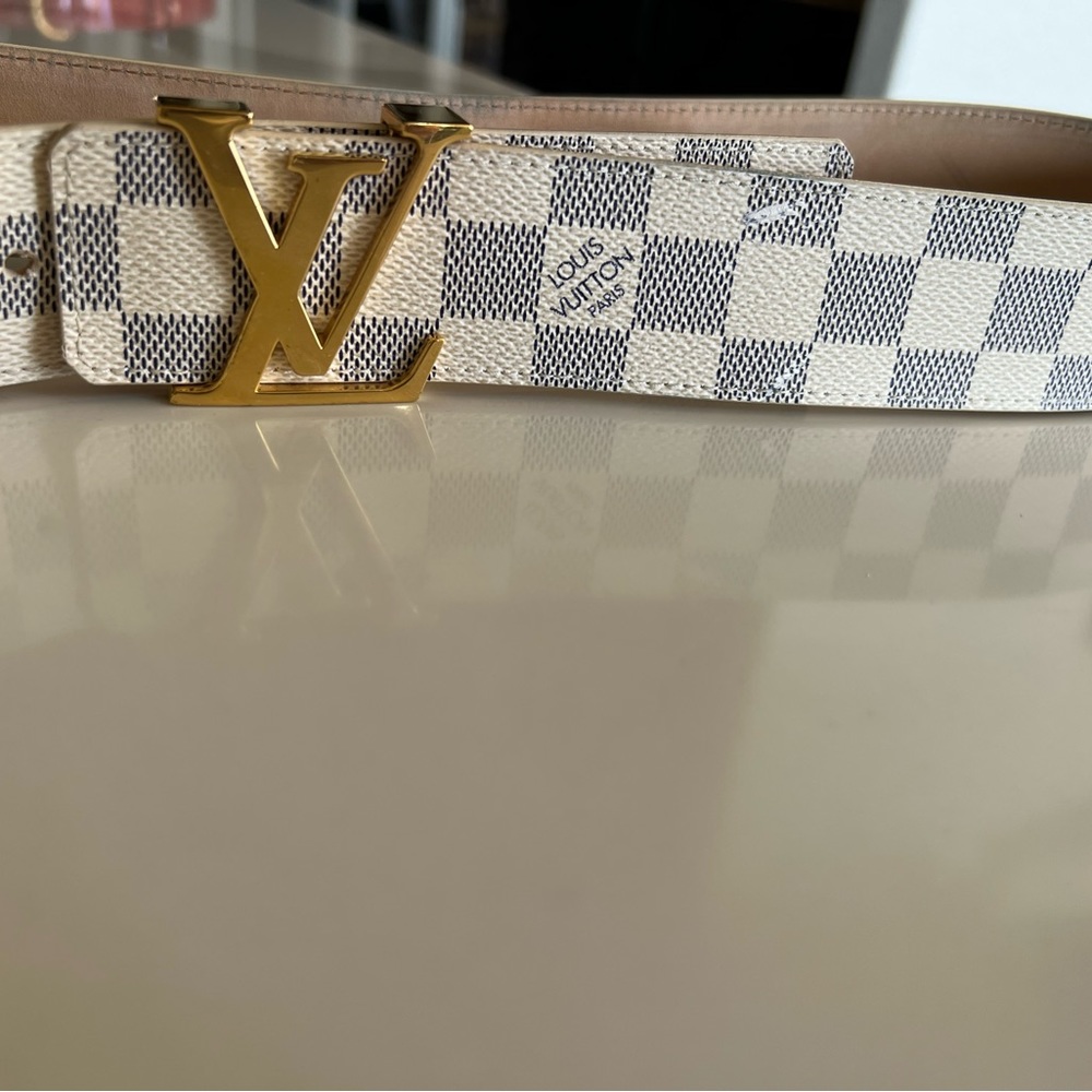 Louis Vuitton Belt - Picture 2 of 7